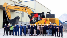 LIUGONG First Delivers 50 Ton Excavator to Vietnam