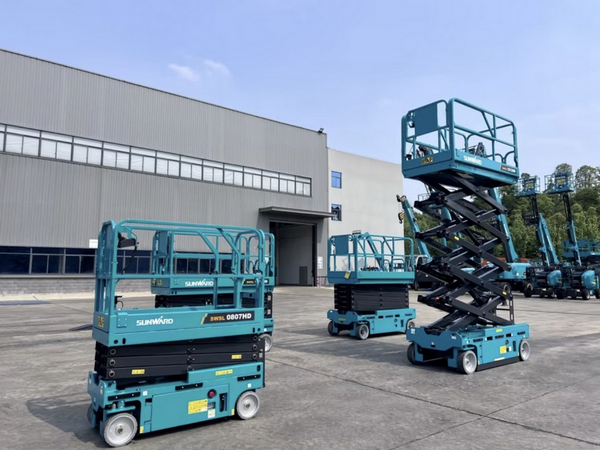 SUNWARD Intelligence Releases New Generation of Electric-hydraulic Drive Scissor Fork Aerial Work Platforms