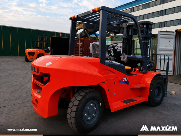 Australia - 1 Unit HELI CPCD70 Forklift