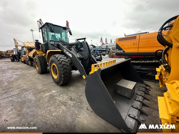 Algeria - 1 Unit XCMG XC948 Wheel Loader
