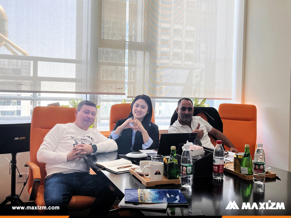 Azerbaijan Clients Visit MAXIZM Company