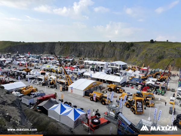 XCMG Debut In The UK Hillhead Exhibition