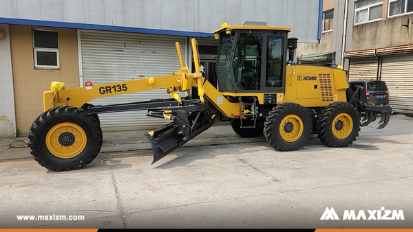 Guinea - 1 Unit XCMG GR135 Motor Grader 