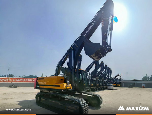 Algeria - 2 Units HYUNDAI HX340HD Crawler Excavator 