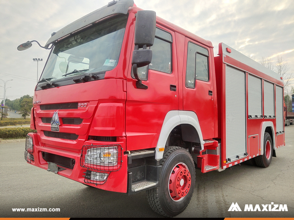 Liberia - 1 Unit HOWO CLW5190GXFSG Fire Truck 