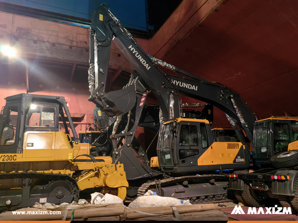Algeria - 1 Unit HYUNDAI HX220HD Crawler Excavator