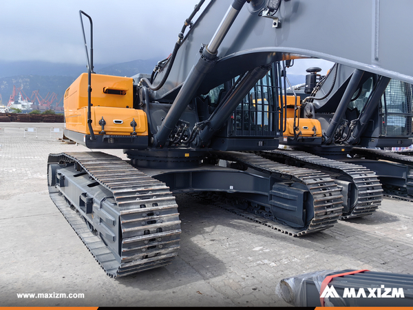 Algeria - 1 Unit HYUNDAI HX340HD Crawler Excavator