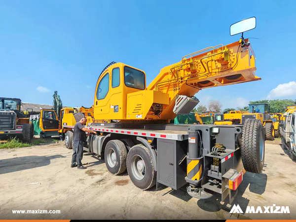 Algeria - 1 Unit XCMG QY40K5D Truck Crane