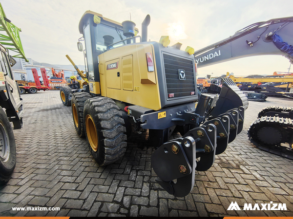 Algeria - 1 Unit XCMG GR215 Motor Grader