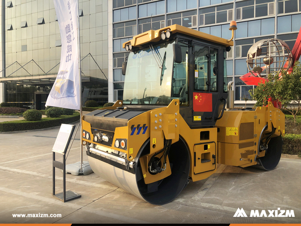 Thailand - 1 Unit XCMG XD83 Road Roller 