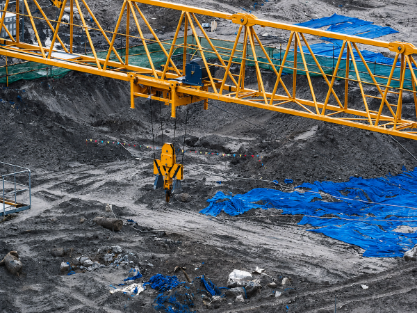 Crane Anti-Tilt Tech Boosts Safety