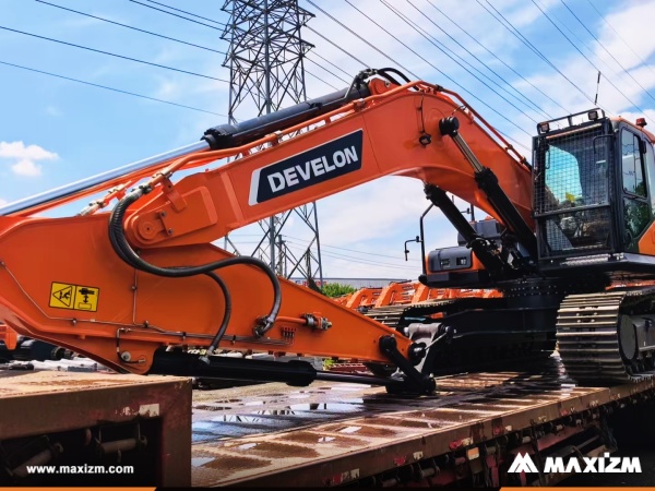 Algeria - 1 Unit DEVELON DX360LCA-7B Crawler Excavator 