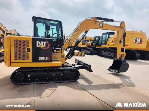 Panama - 1 Unit CAT 305.5 Excavator