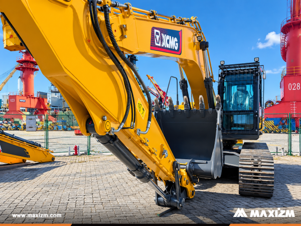 Somalia - 1 Unit XCMG XE270GK Excavator