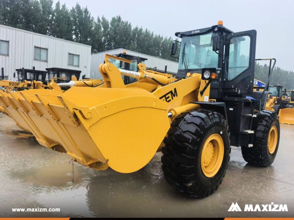 Cameroon - 1 Unit SEM SEM655D Wheel Loader